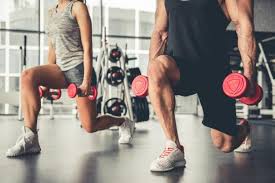 La musculation est un sport sur le court, moyen et long terme, en dveloppant votre masse musculaire, vous en retirez un effet immdiat pour votre forme programme 12/3 prise de masse. Sport A La Maison Un Programme Avec Halteres Pour Muscler L Ensemble De Votre Corps L Equipe