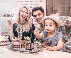 We did not find results for: Andreea BÄƒlan Noi Detalii Despre NuntÄƒ Cum Vor ArÄƒta Cele 3 Rochii De MireasÄƒ È™i Cine Vor Fi NaÈ™ii Romanesti Vedete Unica Ro