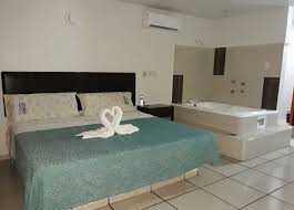 Auto Hotel La Feria