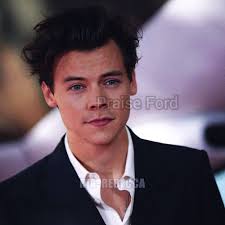 Honey, you're looking at my post, and you can't even say hi to me or you  don't love me anymore 💔it's Harry styles i love you ♥️.