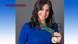 Dominique moceanu on floor at the 2000 us gymnastics championships in prelims Dominique Moceanu Bio Age Height Net Worth 2021 Facts