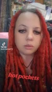 Charlotte Pawlak's Instagram, Twitter & Facebook