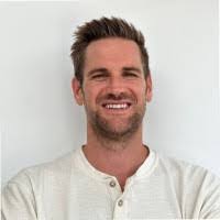 Timothy Dinger's Instagram, Twitter & Facebook