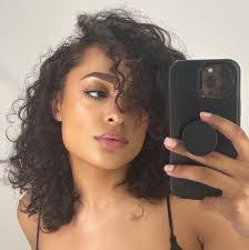 Alisha Black's Instagram, Twitter & Facebook