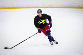 October 28, 2020 by samantha sgro. Oulun Karpat On Twitter Karppien Kesatreenit Saivat Nipun Vierailevia Tahtia Kun Pekka Rinne Sebastian Aho Ja Markus Nutivaara Valmistautuivat Oulussa Nhl N Jatkumiseen Uutinen Https T Co Siqk2qspnr Karpat Liiga Https T Co Hek0qvpllp