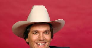 Hottest photos of George Strait when he was young