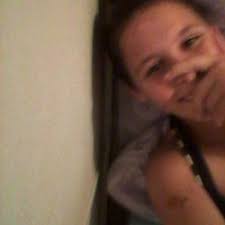 Sienna Chambers (@8f6328f9b17f435)