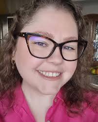 Beatriz Esteves (@bia_esteves_) • Instagram photos and videos