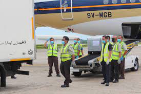 This was confirmed by health minister dr adham baba, who said 268,800 doses of the vaccines arrived last night. First Batch Of Covid 19 Vaccines Arrive In Brunei Darussalam Via Covax Facility