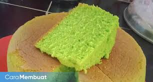 Pada resep ini, bolu pandan gulung berisi selain serikaya. Resep Bolu Pandan Panggang 4 Telur Resep Praktis Cara Membuat Bolu Pandan Yang Lembut Dan Enak Banget Lihat Juga Resep Bolu Pandan Santan Panggang Enak Lainnya