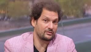 Séparé de sa femme, Eric Antoine (47 ans) cash sur sa vie privée : « Je  suis…