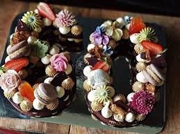 1001 Idees Originales Pour Un Gateau Chiffre Tendance Gateau Anniversaire Chocolat Gateaux Aux Numeros Cake Chocolat