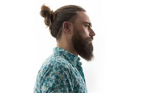 Scopri i nuovi tagli maschili per il 2022. Capelli Raccolti Uomo 10 Idee Super Cool Per Portarli Con Stile