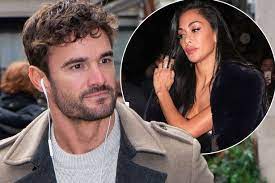 Despite leaving her son in jimmy king's care in 2016, this evening juliette announced she was looking at houses in the area, so she could be around for carl all the time. Nicole Scherzinger 2021 Boyfriend Net Worth Tattoos Smoking Body Measurements Taddlr