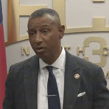 One dead after South Holden Road crash in Greensboro