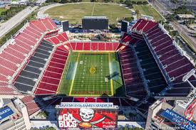 • buccaneers 31, washington 23 • buccaneers 30, saints 20 • buccaneers 31, packers 26. Third Banner Revealed Outside Raymond James Stadium