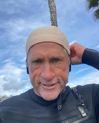 Can we talk hats? This hat was a gift. I'm a hat wearer. Don't like the sun  in my eyes. So for years I've been using disposable cheap trucker hats,  tying them