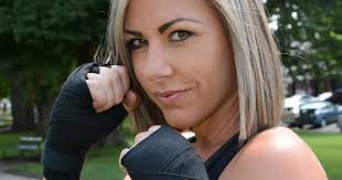 Bathurst boxer Belinda Meier set to spar with NSW State Champion Kaye Scott  at Dreamtime Academy opening