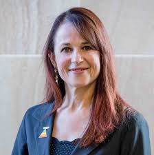 Associate Professor Elizabeth Stephens