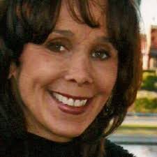 Joanne Bragg (@jojobragg)