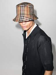 Burberry Vintage Check Bucket Hat Farfetch Chic Fall Outfits Burberry Vintage Burberry
