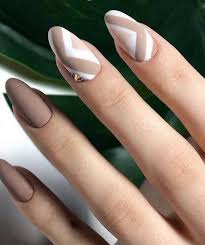 Des idées pour faire rayonner vos ongles. Design Des Ongles A La Mode Automne 2019 2020 Photos De Manucure D Automne Nouveaux Articles Tendances