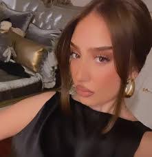 Alyssa Tripoli's Instagram, Twitter & Facebook