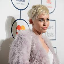 Daniela katzenberger macht sich ja, was sexy auftritte anbelangt relativ rar im moment. Miley Cyrus Mag Keine Kinder Der Spiegel