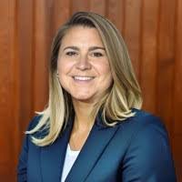 Sally Morse's Instagram, Twitter & Facebook