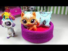 Easy Diy Custom Lps Doll Accessories How To Make A Tiny Pet Dog Bed Dollhouse Furniture Diy Stuffed Animals Lps Crafts Lps Accessories