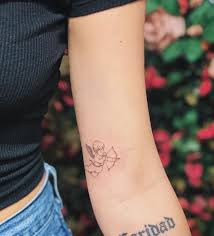 Find de bedste lagerfotos af pinterest pinterest tattoo. P I N T E R E S T Kyleighrreese Cupid Tattoo Fine Line Tattoos Dainty Tattoos