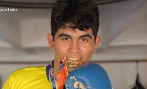 Campeão mundial escolar, Daniel Britto vai disputar o 20º Campeonato  Estadual de Boxe