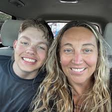 Offering Help with 4x4 and Tow Straps in Lapeer