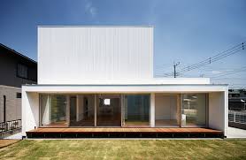 Welcome to 290 house design with floor plansfind house plans new house designspacial offersfan favoritessupper discountbest house sellers. Studio Loop Opens All White Voice House In Japan Onto Veranda