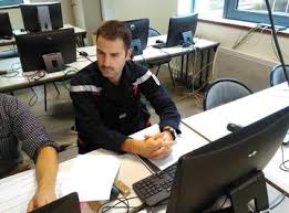 Revivez Le Tchat Sur Le Metier De Pompier Orientactuel La Lettre De L Orientation