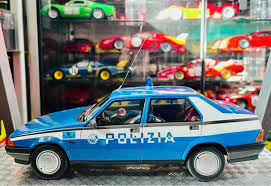 Image result for Azzurro Polizia 1985 Alfa-Romeo