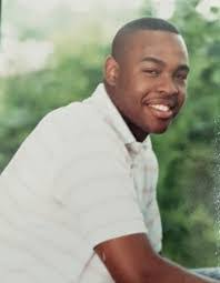 Helen Lott's Instagram, Twitter & Facebook