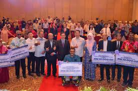 See 303 reviews, articles, and 334 photos of johor zoo, ranked no.17 on tripadvisor among 84 attractions in johor bahru. Mbjb Celebrates Silver Jubilee With The Needy The Iskandarian