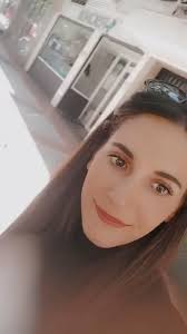 Soy cariñosa , No Bebo Alcohol , No fumo, No salgo de fiesta, Entreno, Se  cocinar, Que hago mal? 😭