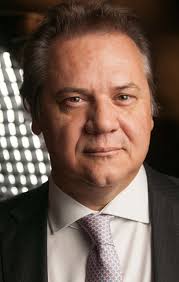 Onda de investimentos exclui caminhões