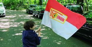 Последние твиты от onefootball (@onefootball). Union Berlin Mit Aller Gewalt Klassenerhalt Textilvergehen