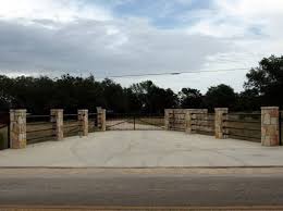 Ensure that there is adequate food for the animals to be able to breed. 8 Front Entryway Ideas Farm Entrance Farm Gate Ranch Gates