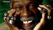 Shaq's shortcut: Buy Bill Russell's rings in auction - Boston News ...