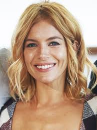Shoulder length hair is making a splash in the world of beauty, and we can't help loving it. 60 Shoulder Length Hairstyles We Re Adding To Our Mood Boards Shoulder Length Hair Shoulder Length Layered Hair Thick Hair Styles
