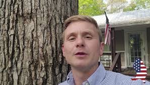 Garrett Gruber's Instagram, Twitter & Facebook