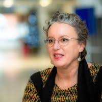 40+ "Sandy Bundy" profiles