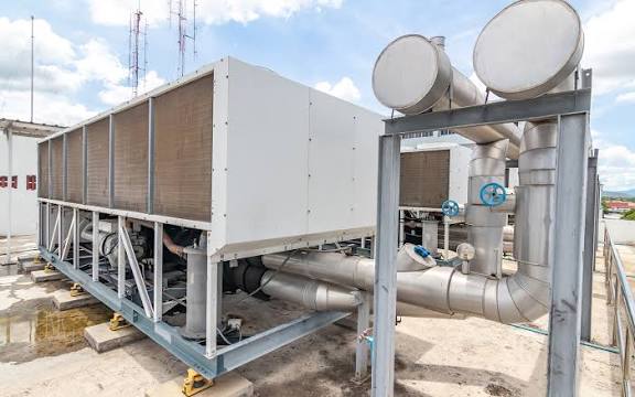 Professional chiller repair service in Dubai