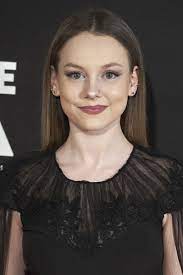 She is portrayed by ester expósito. Ester Exposito Elite Wiki Fandom
