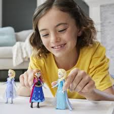 Disney Frozen Small Doll (Styles Vary)