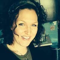 Angie Schanz's Instagram, Twitter & Facebook